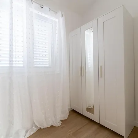 Maja Apartamento Petrcane